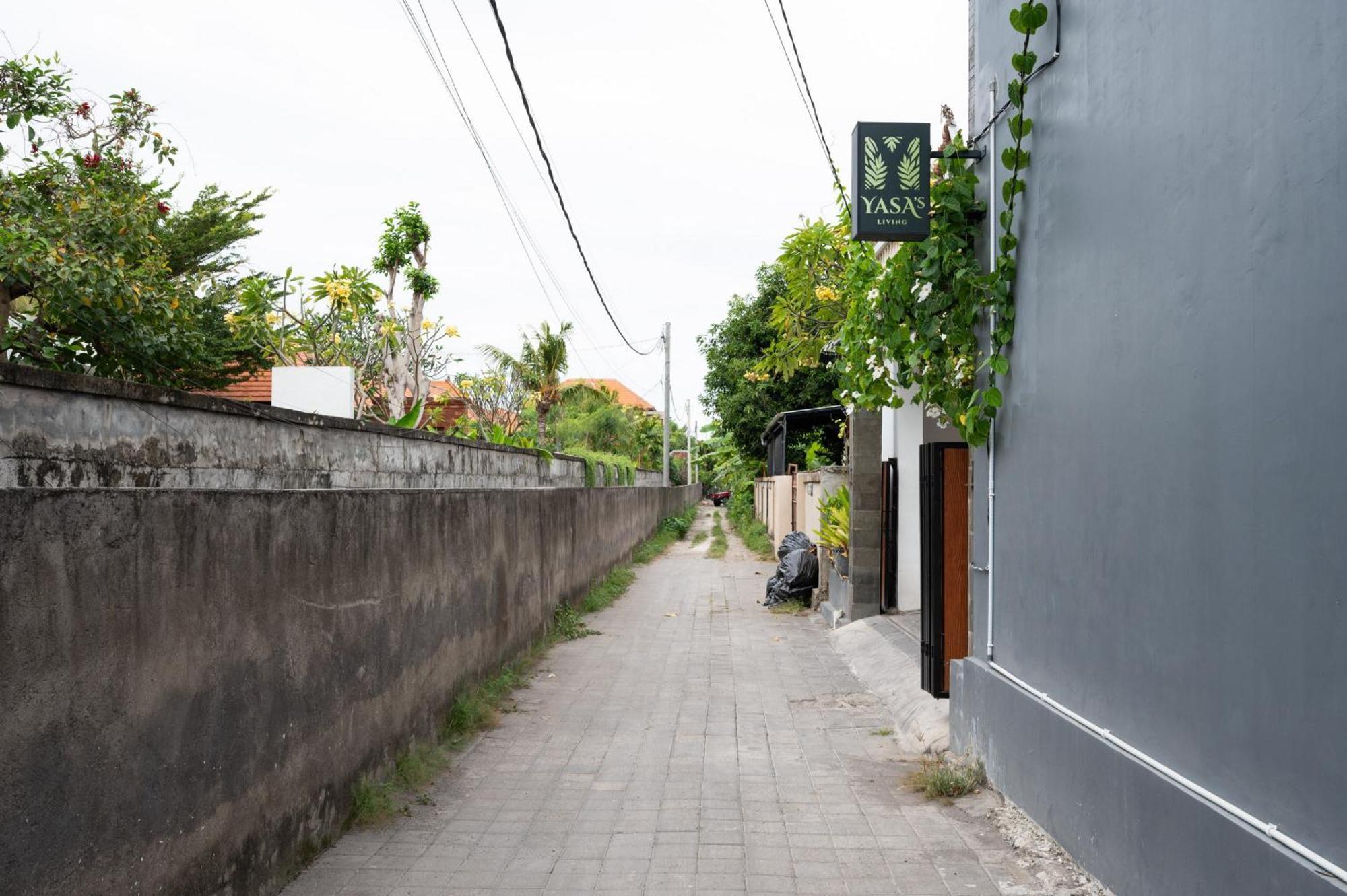 Reddoorz Plus At Yasa'S Living Denpasar Sanur  Exterior photo
