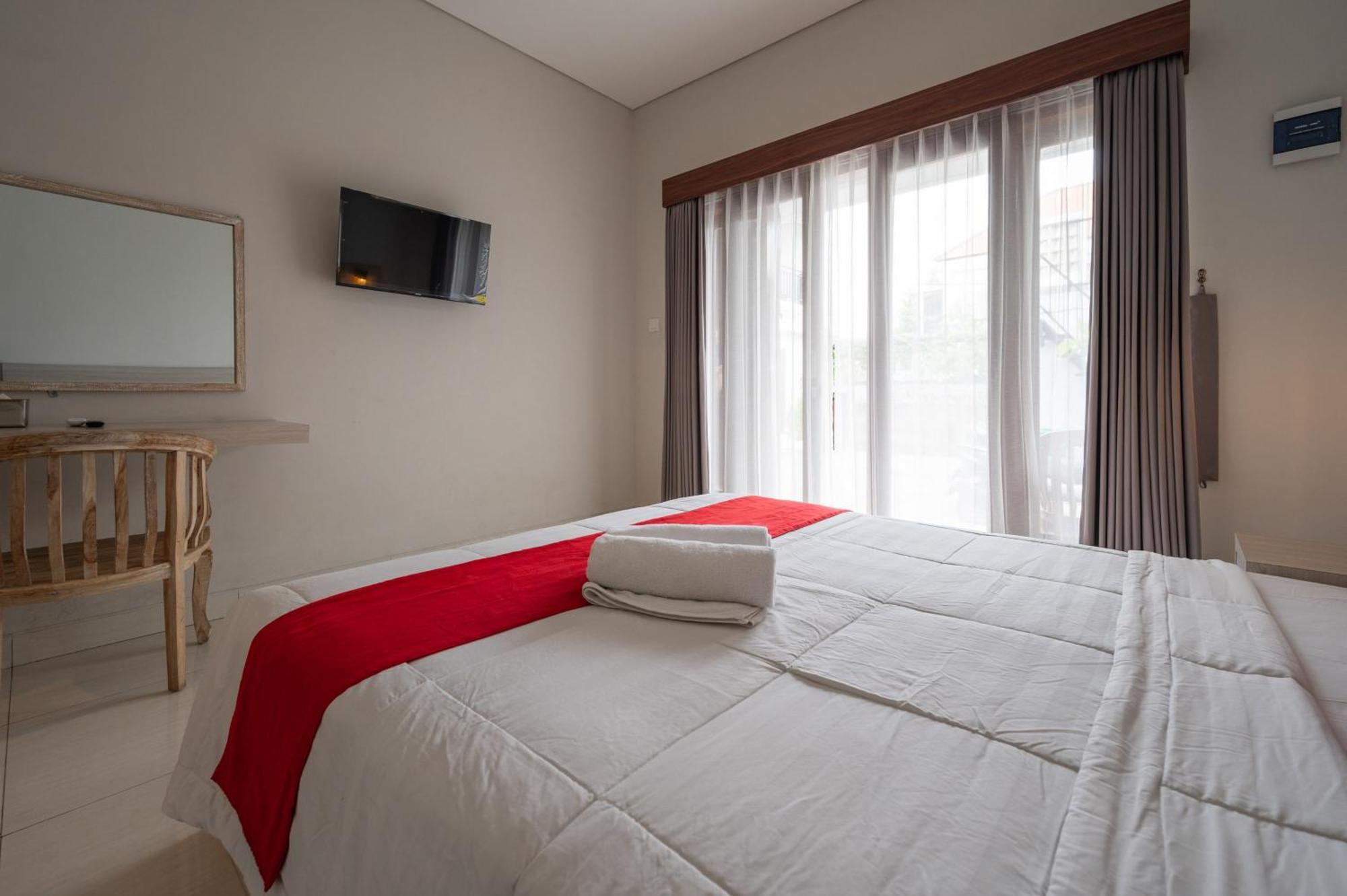 Reddoorz Plus At Yasa'S Living Denpasar Sanur  Exterior photo